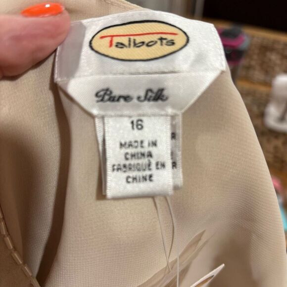 Talbot 100% Silk Beaded Tank Embellished Beaded Beige Woman Size 16 NWT - Picture 9 of 9